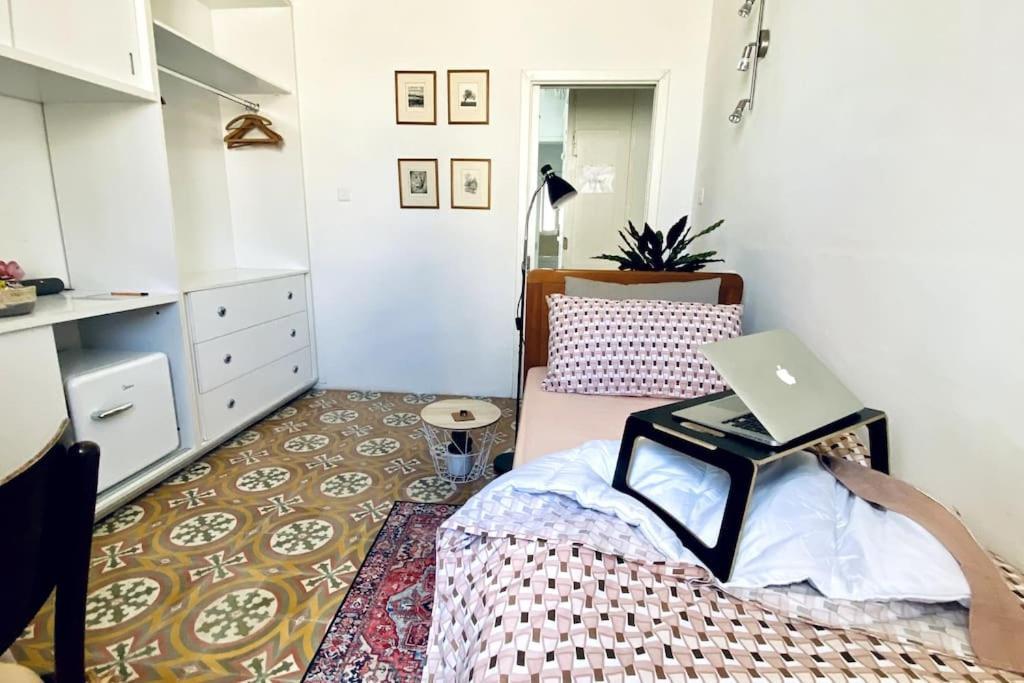 Free Breakfast, Pool, Spacious Aircon Hideaway Apartment Mosta Luaran gambar