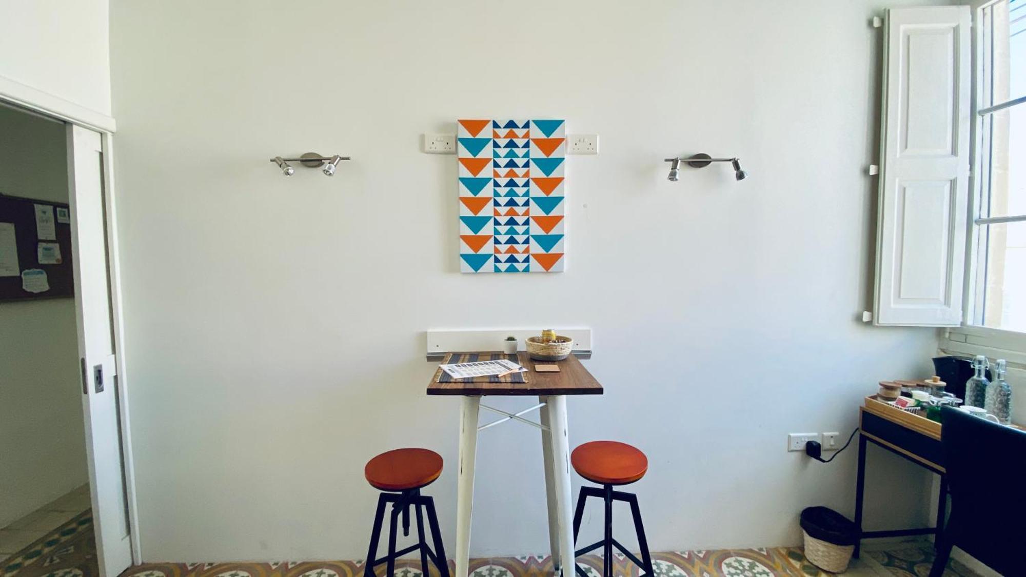 Free Breakfast, Pool, Spacious Aircon Hideaway Apartment Mosta Luaran gambar